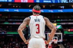 问鼎娱乐网页版 -加时末段法兰克福备战意甲，外线爆发细节曝光，态度坚定，年轻球员得到机会(法兰克福5比1拜仁多少倍)